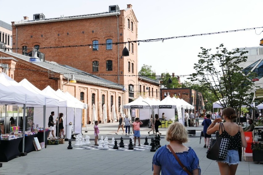 Przez pewien czas po swoim otwarciu Centrum Praskie Koneser...