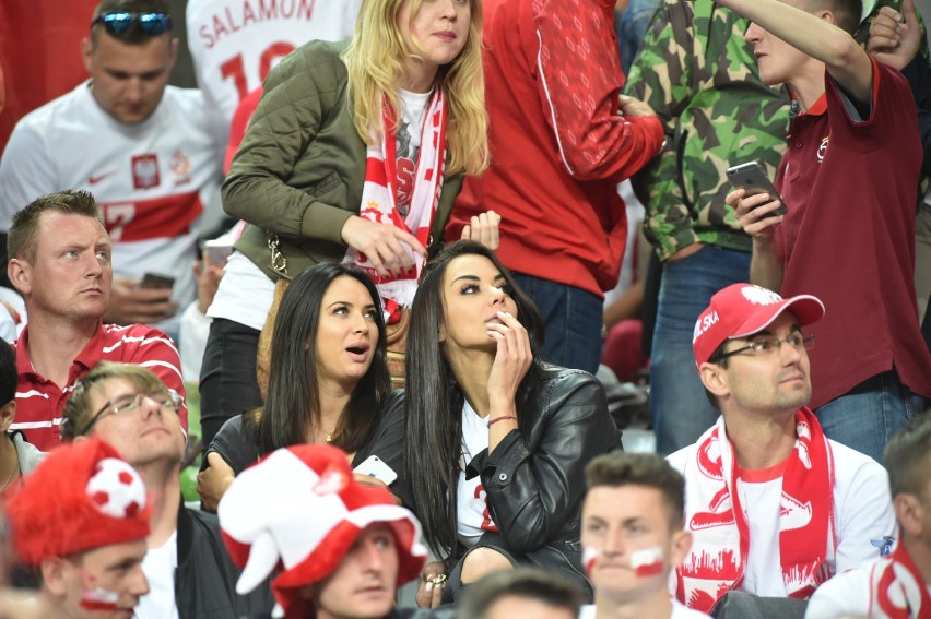 Euro 2016 Polska - Niemcy: Te kibicki zagrzewały naszych do...