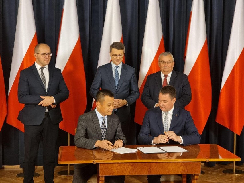 Umowa podpisana. S6 w całości to 300 km i połączy ona Gdańsk...