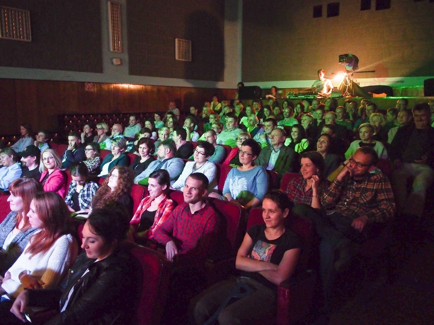 Pajęczno: Komplet publiczności na występie Czesława [FOTO]