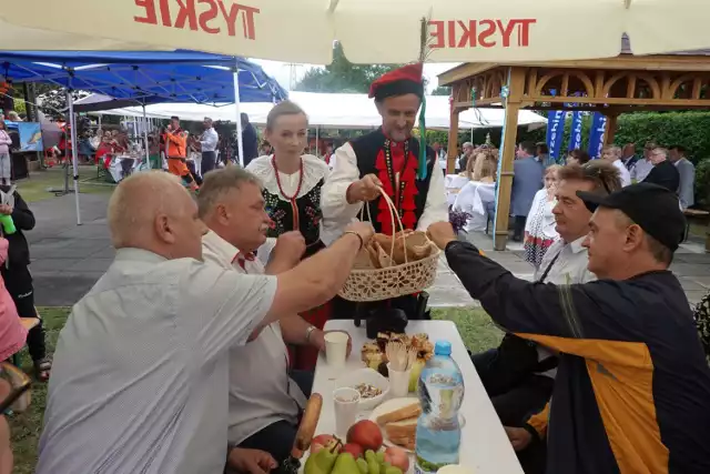 Dożynki gminy Trzebinia. Deszczowe święto planów w Czyżówce