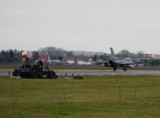 F-16 wylądował w Porcie Lotniczym Bydgoszcz. Specjalny system hamowania rozstawiano kilka godzin! [zdjęcia]