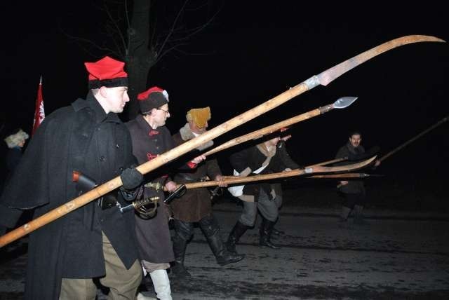 Myszków: w Mrzygłodzie upamiętnili 150. rocznicę Powstania Styczniowego [ZDJĘCIA]