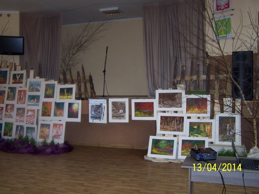 Wernisaż sztuki sakralnej oraz koncert pieśni religijnej odbyły się w GDKiS w Ostaszewie