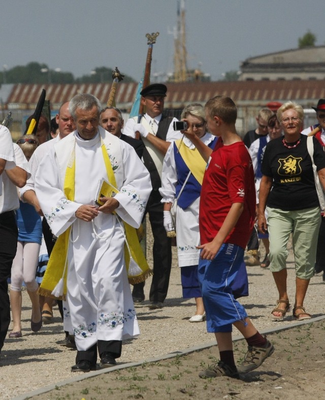 Hel. Ks. Jan Perszon poświęcił Kopiec Kaszubów