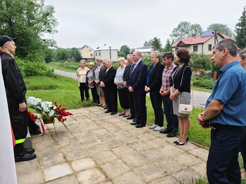 Wojsławice. Uroczystości 75. rocznicy pacyfikacji wsi Huta z uwagi na pandemię  miały symboliczny charakter