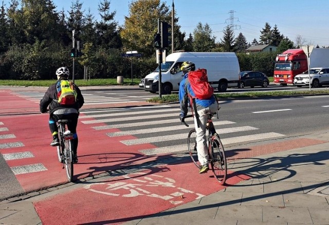 Policja apeluje, aby nie zostawiać rowerów w  miejscach publicznych bez zabezpieczenia
