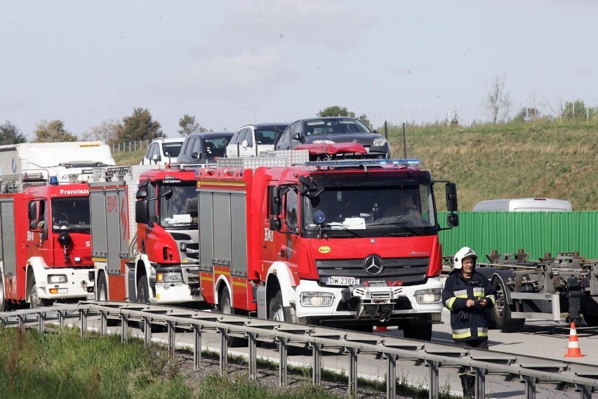 Wypadek na autostradzie A4, zdjęcie ilustracyjne