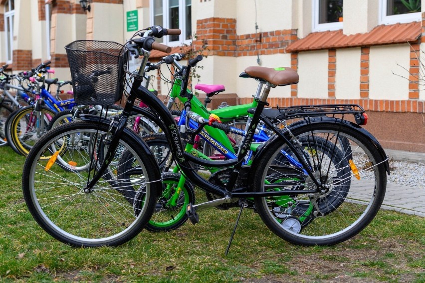 Naprawione rowery od mieszkańców Stalowej Woli trafiły do domów dziecka. Zobacz zdjęcia