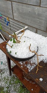 Wielka burza z gradem przeszła nad Radomiem i okolicami. Zobacz zdjęcia od czytelników