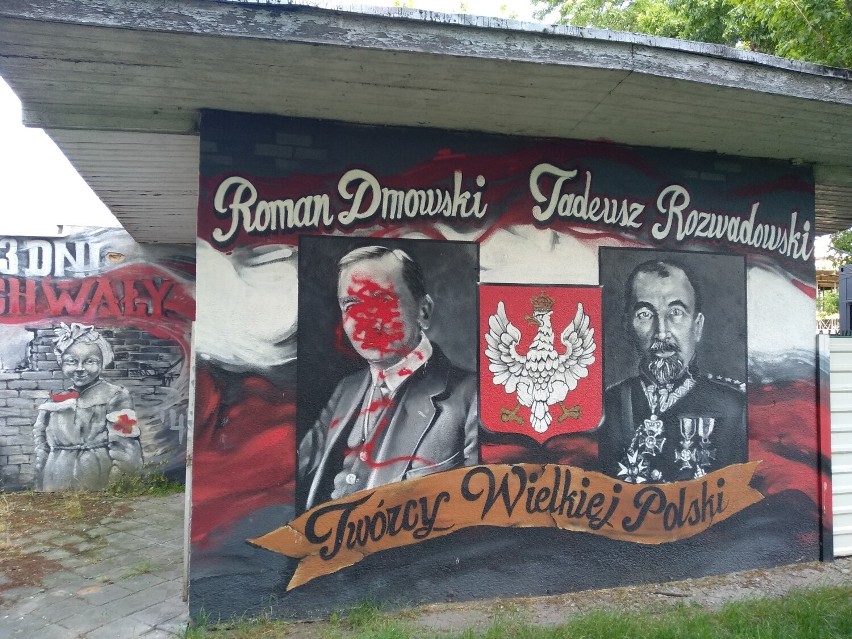 Wandale zniszczyli patriotyczny mural w Kaliszu. Jest...