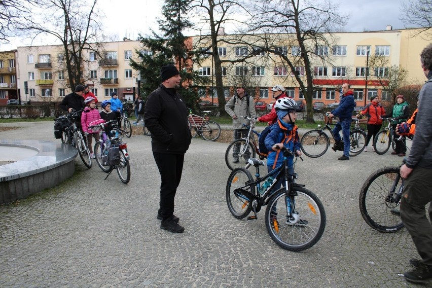 Powitanie wiosny na rowerach w Radomsku... z ekipą...