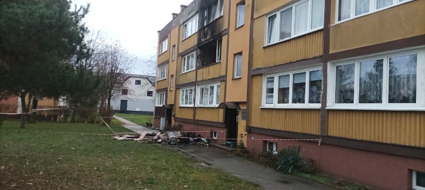 Spłoneło mieszkanie przy Broniewskiego. Cały blok bez gazu