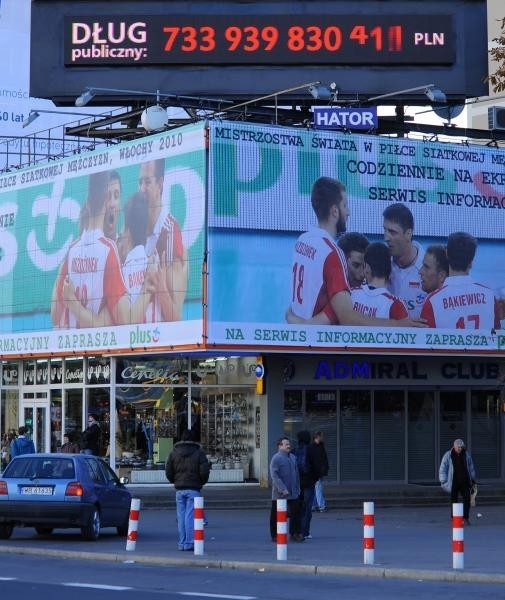 Licznik w centrum przykuwa uwagę przechodniów