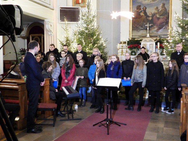 W kościele pw. Św. Wojciecha odbył się koncert kolęd.