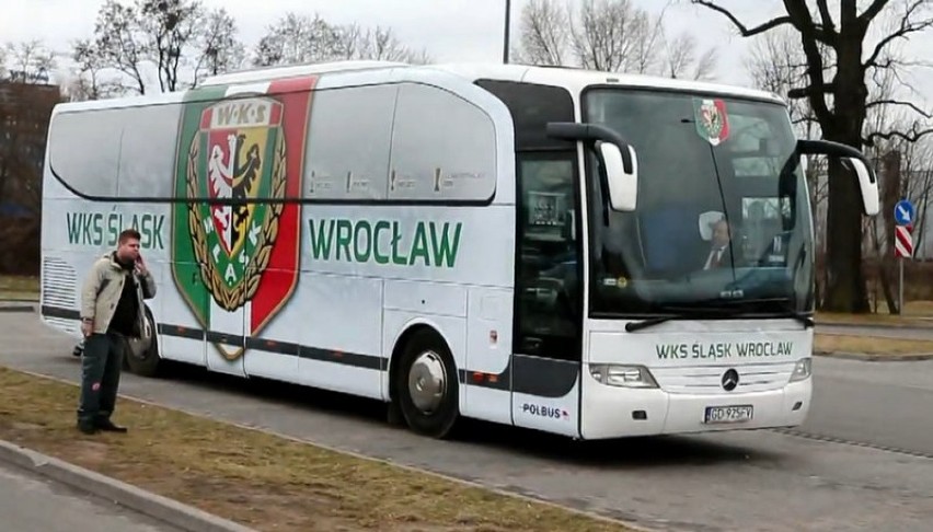 Zobacz autokar Śląska Wrocław [FOTO, FILM]