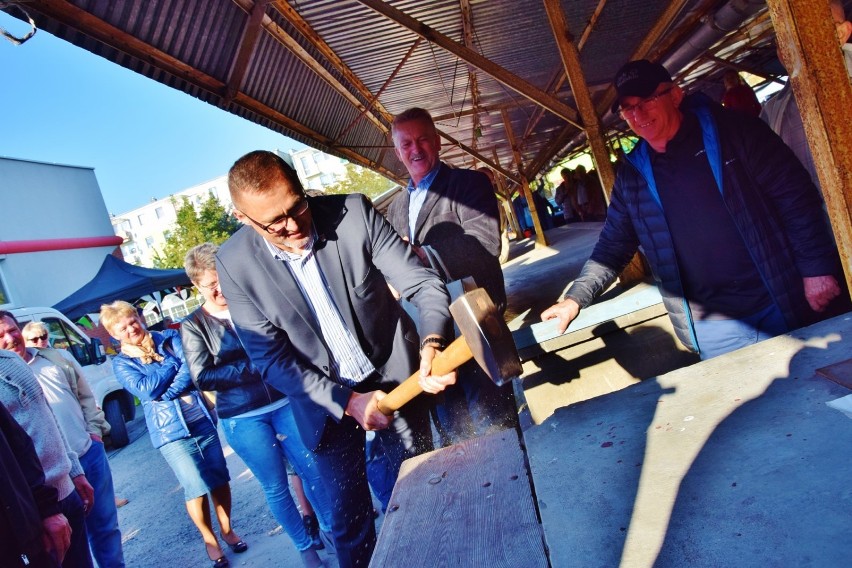 Pożegnanie bazaru przy Bartku w Sieradzu. Można było pohandlować, zrobić okazyjne zakupy i...