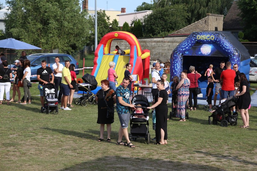 Wielki piknik Strażacki zorganizowany przez ochotników z Wroniaw