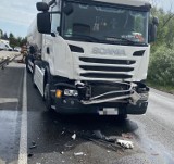 Zderzenie dwóch ciężarówek i samochodu osobowego na ul. Paderewskiego
