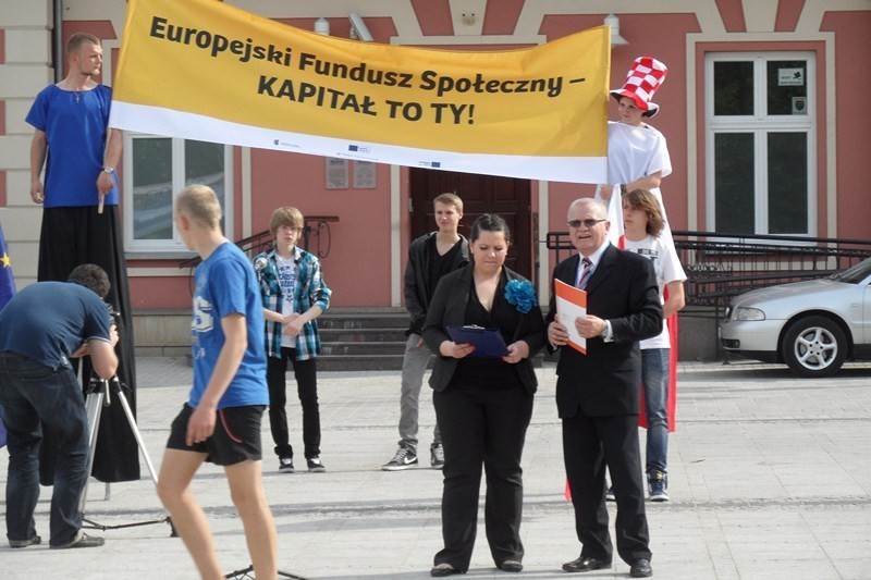 Dziś urodziny Unii Europejskiej. Świętowano je na Placu Biegańskiego w Częstochowie [FOTO]