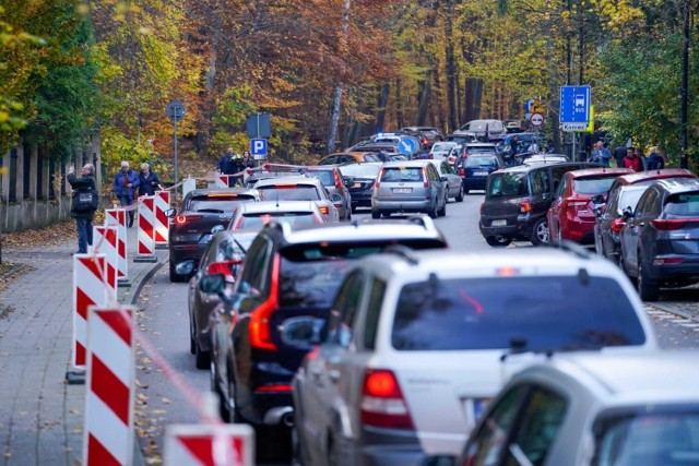 Wszystkich Świętych w Gdańsku. Zmiana organizacji ruchu 29.10-02.11.2022 r.