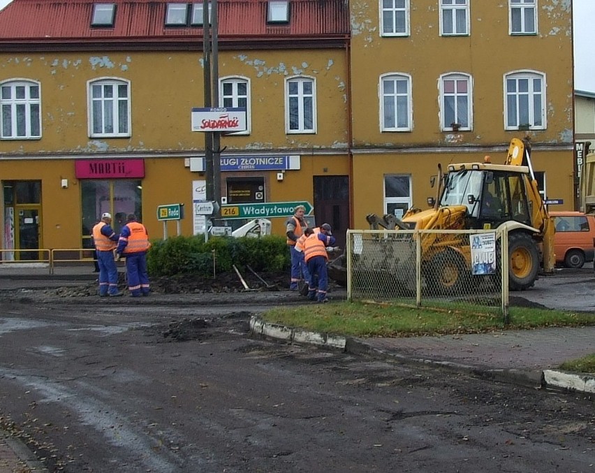 Puck.Do soboty potrwają drogowe utrudnienia w centrum. Zamknięto Rondo Solidarności i dwa przystanki