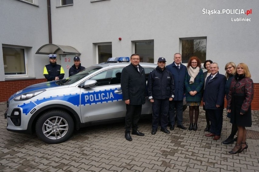 Nowy radiowóz dla lublinieckich policjantów. To nowoczesny...