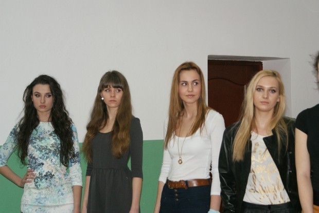 Dąbrowa Górnicza: Ostatni casting w WSPS przed wyborami Miss Śląska i Zagłębia 2013