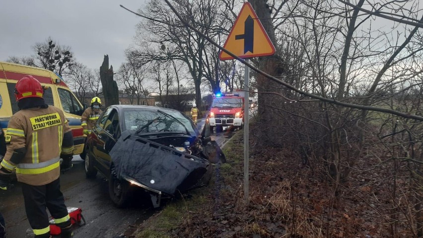 Wypadek w Stablewicach - kierowca mercedesa został...