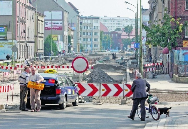 W sobotnie południe na placu budowy panowała cisza