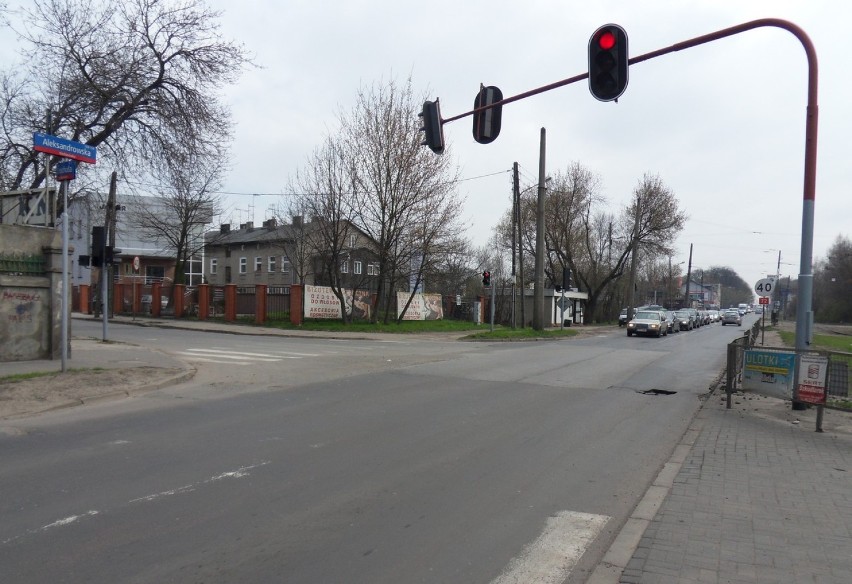 Skrzyżowanie ulicy Aleksandrowskiej i Chochoła