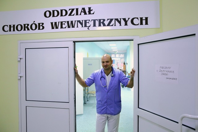 Szpital powiatowy w Piotrkowie szuka lekarzy.