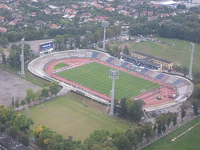 Na stadionie Górnika Zabrze trwają prace remontowe. Podczas ...