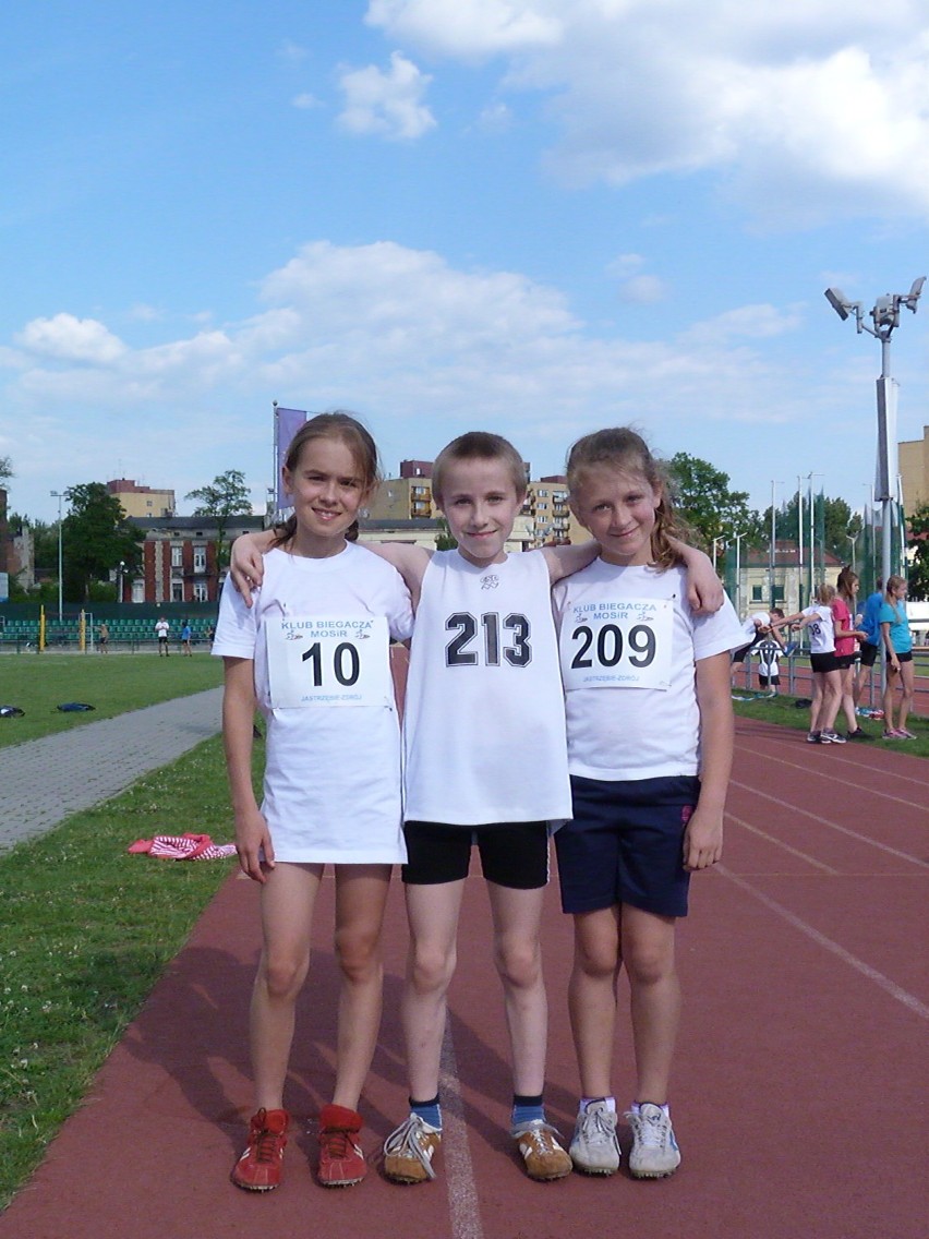 Dzieciaki z Jastrzębia na mistrzostwach w Sosnowcu:...