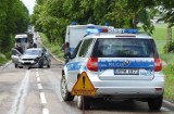 Wypadek pod Kraśnianami. Zderzyły się dwie osobówki, kierowcy trafili do szpitala (zdjęcia)