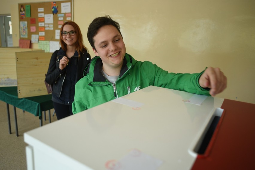 Tak głosowali mieszkańcy śląskiego [zdjęcia]