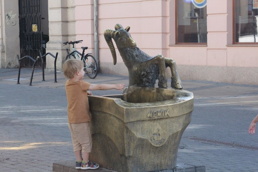 Mieszkańcy Lublina szukają ochłody! Zobacz zdjęcia z upalnego weekendu