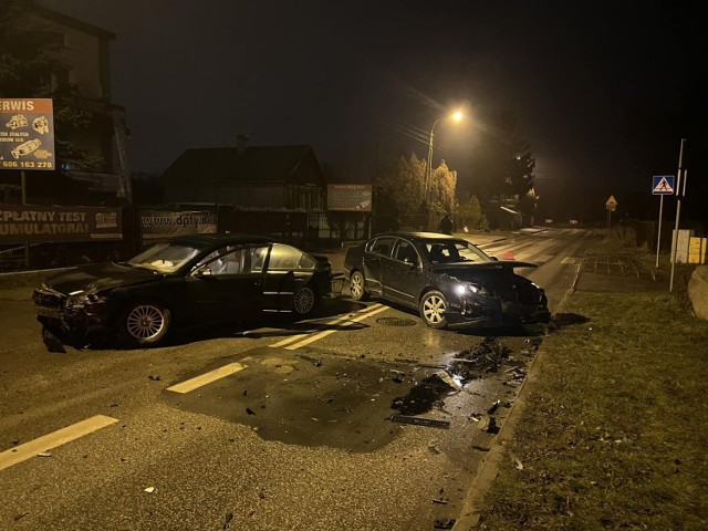 Tak wyglądały skutki czołowego zderzenia na ulicy Skaryszewskiej w Radomiu.