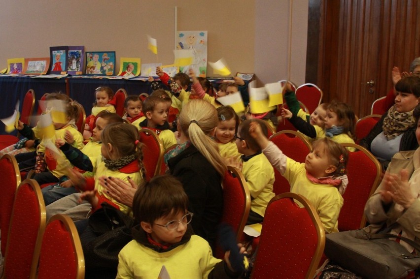 Puławy: Przedszkolaki o papieżu