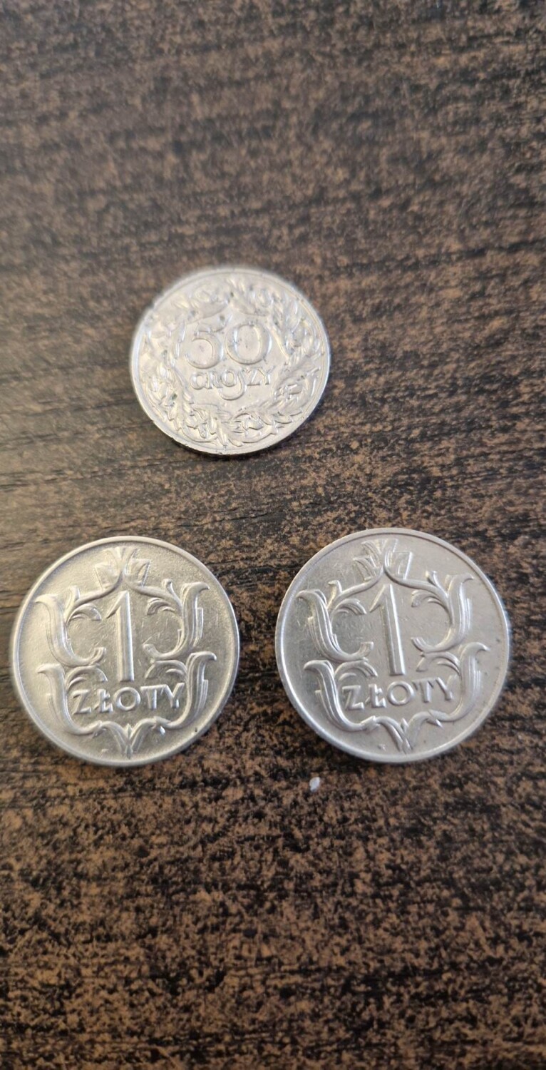 Te monety zostały odnalezione podczas prac przy odtwarzanej...