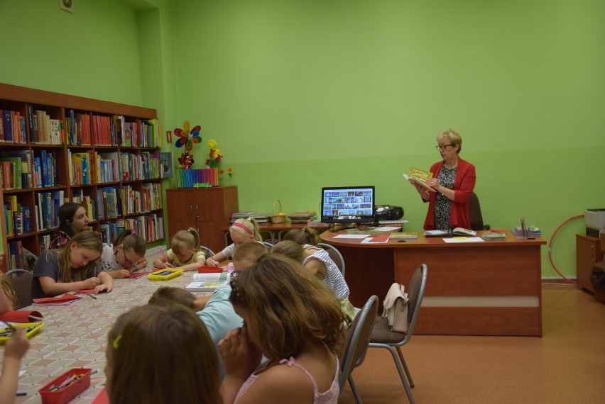 Rozpoczął się cykl wakacyjnych warsztatów w Bibliotece Publicznej Miasta Gniezna. Dziś przygoda z Francją!