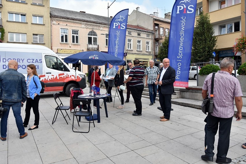 Gorlice. Jeszcze niedawno konkurowały teraz wspólnie zbierają podpisy