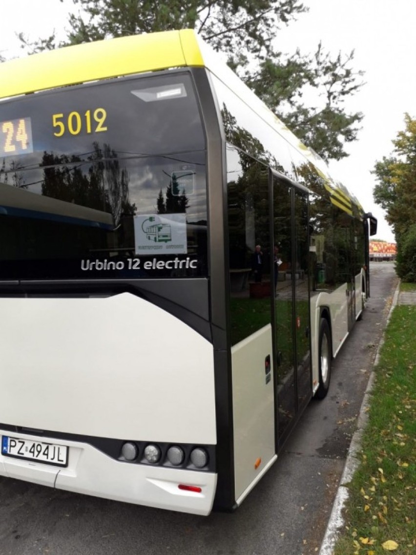 Elektryczny autobus na ulicach Legnicy. Będzie ich więcej? [ZDJĘCIA]