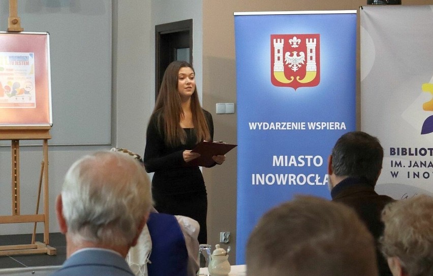 Julia Pietrzak z Zespołu Szkolno-Przedszkolnego w Bądkowie -...