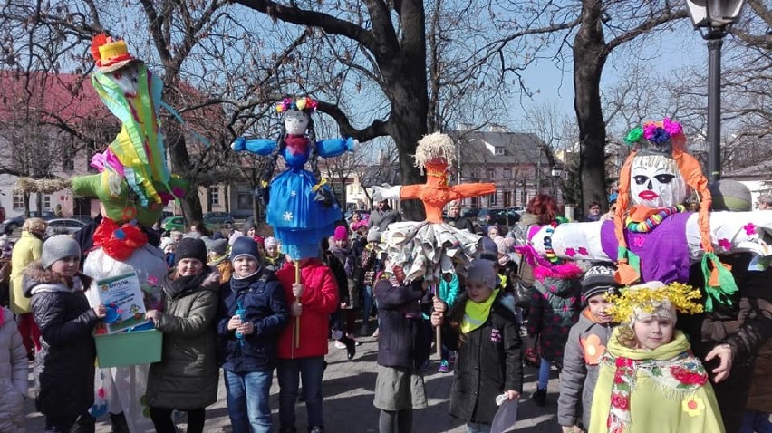 Zima hałaśliwie wypędzona z Łęczycy [ZDJĘCIA] 