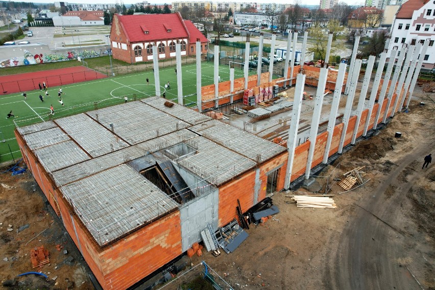 Hala sportowa dla pilskiej „Siódemki” rośnie w oczach