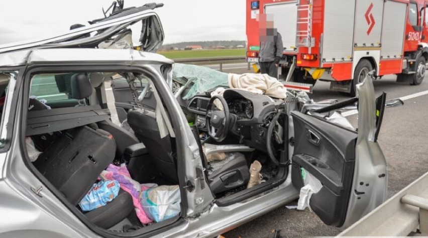 Wypadek pojazdów na S8 w Szczodrowie. Poszkodowana 34-letnia Litwinka. Jak doszło do zdarzenia?