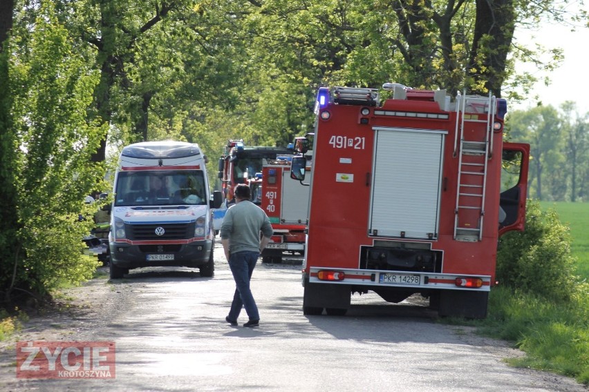 Wypadek na drodze Targoszyce-Łagiewniki. Jedna osoba hospitalizowana [ZDJĘCIA]     