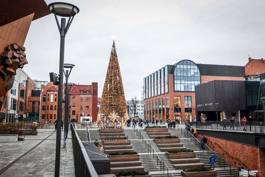 Dodatkowa niedziela handlowa, 6.12.2020 r. Mieszkańcy Trójmiasta ruszyli na zakupy. Czy były kolejki? Zobacz zdjęcia!