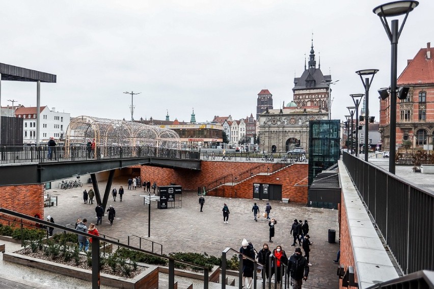 Dodatkowa niedziela handlowa, 6.12.2020 r. Mieszkańcy Trójmiasta ruszyli na zakupy. Czy były kolejki? Zobacz zdjęcia!